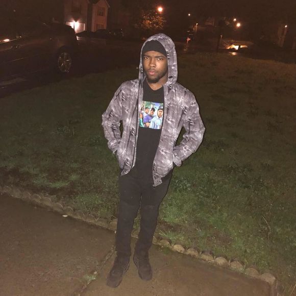 Meet your Posher, James - Picture 1 of 1